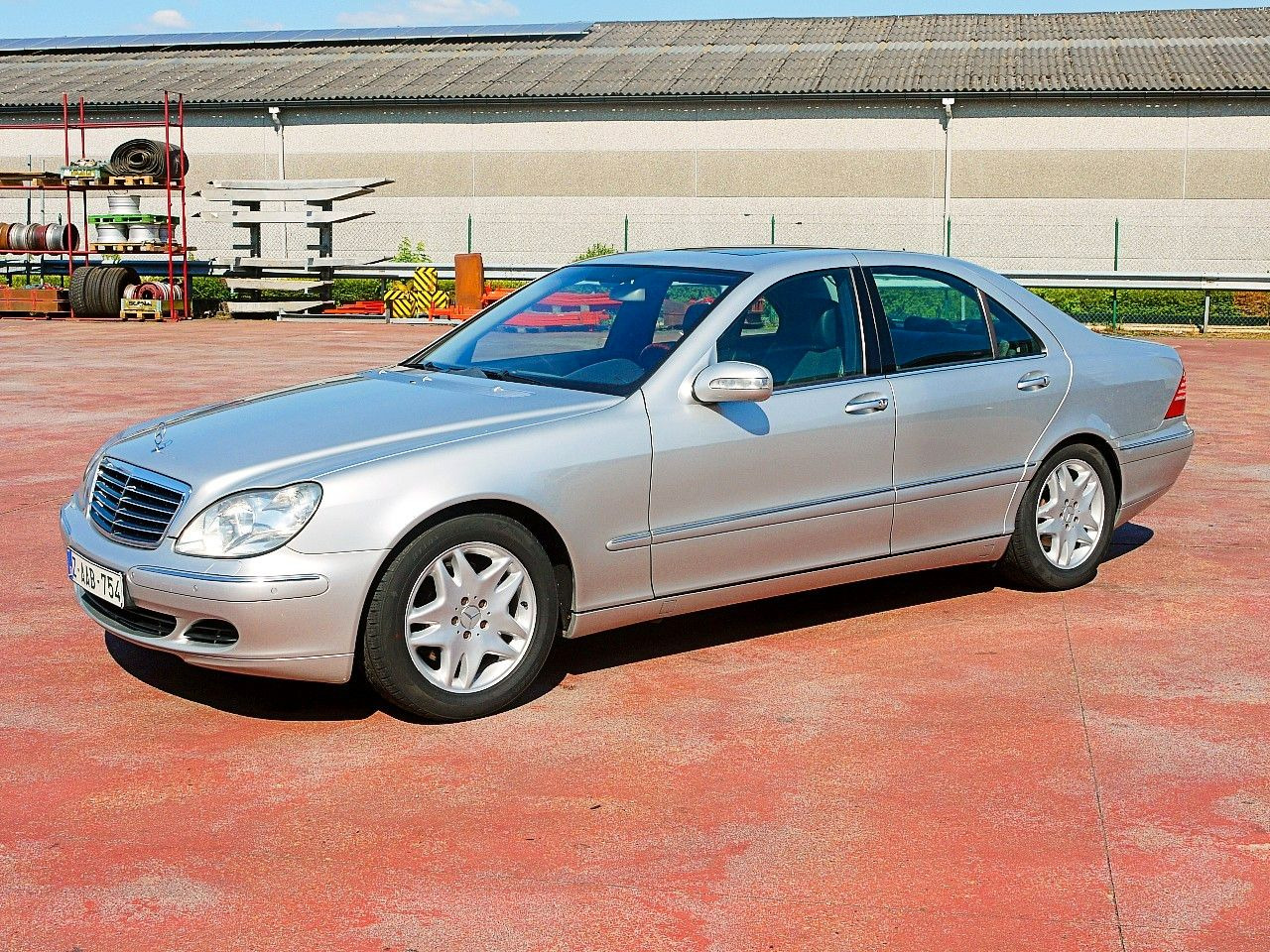 Mercedes-Benz COMAND Bi-XENON SCHIEBEDACH SOFTCLOSE ... - Saloon car: picture 4 Mercedes-Benz COMAND Bi-XENON SCHIEBEDACH SOFTCLOSE ... - Saloon car: picture 4