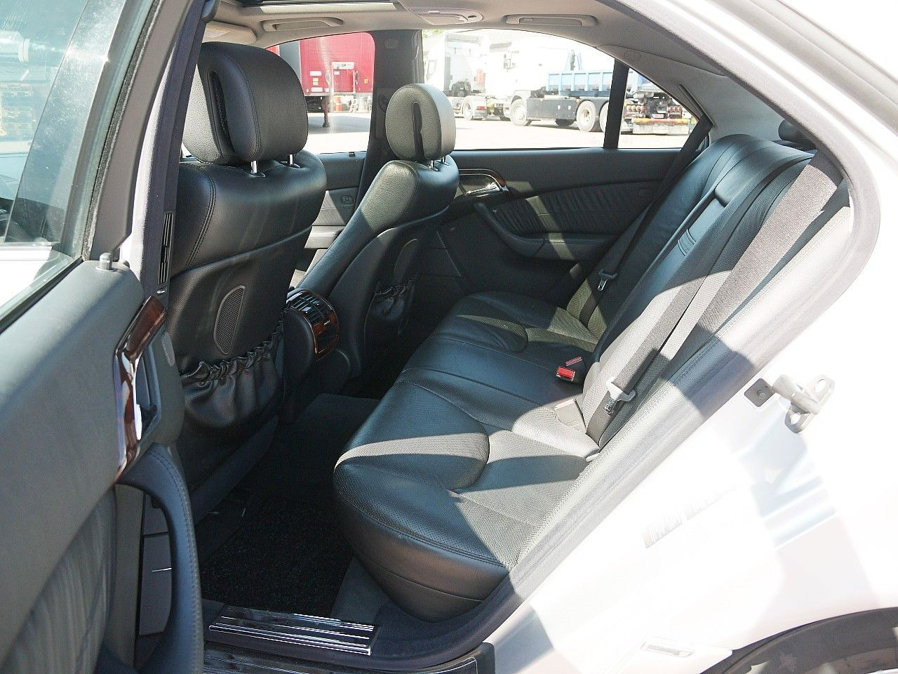 Saloon car Mercedes-Benz COMAND Bi-XENON SCHIEBEDACH SOFTCLOSE ...: picture 14