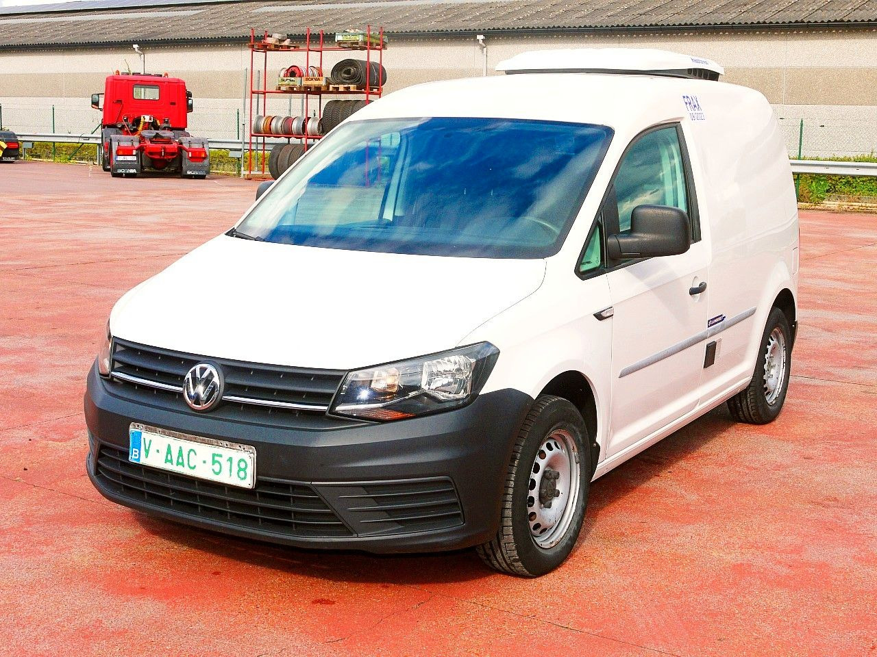 Volkswagen CADDY 2.0 KONVEKTA -2c A/C €6 - Refrigerated delivery van: picture 5 Volkswagen CADDY 2.0 KONVEKTA -2c A/C €6 - Refrigerated delivery van: picture 5