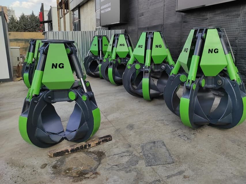 LIEBHERR ORANGE PEEL SCRAP GRABS - Grapple for Excavator: picture 3 LIEBHERR ORANGE PEEL SCRAP GRABS - Grapple for Excavator: picture 3