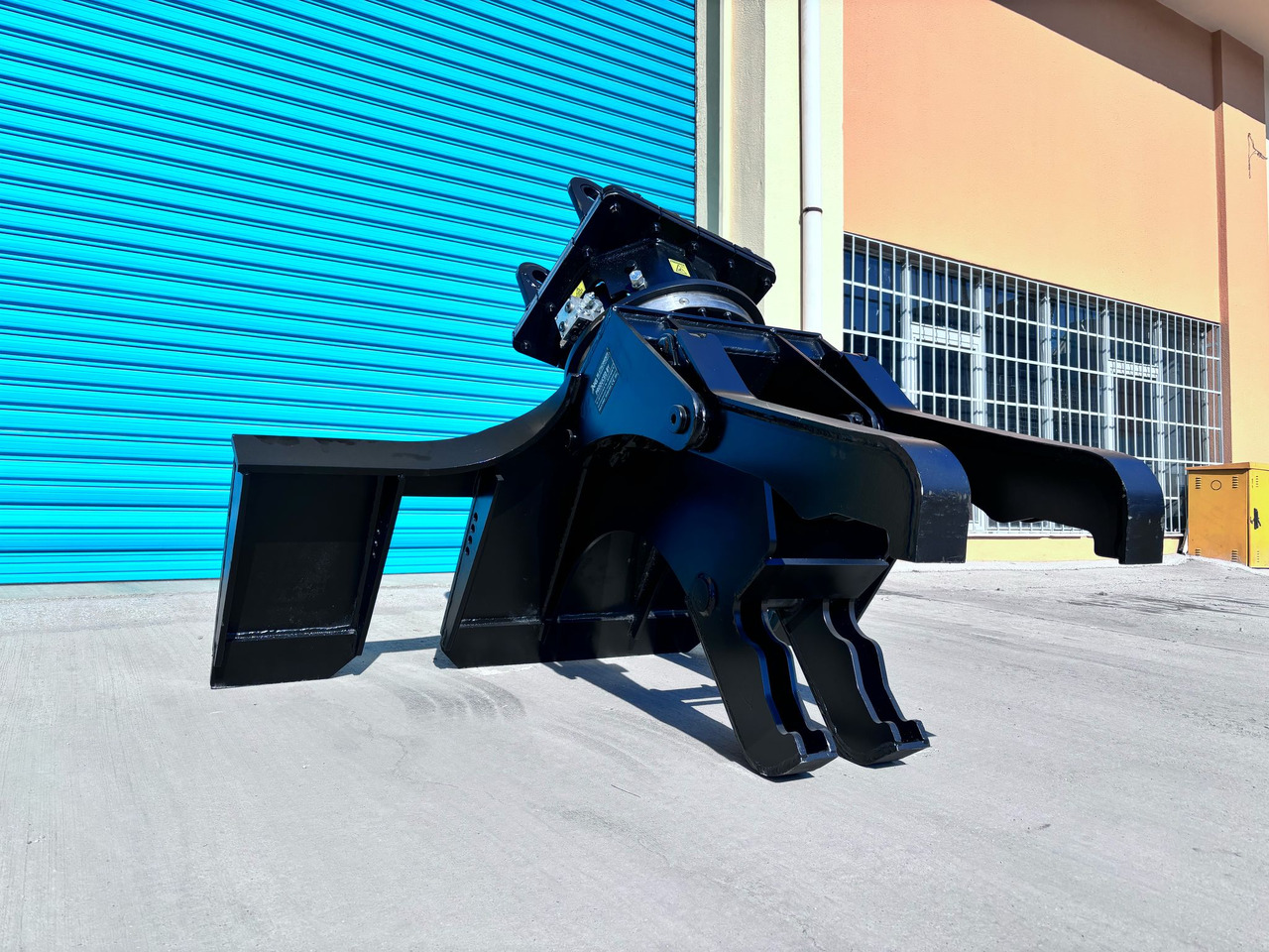 SLEEPER CHANGER ATTACHMENTS - Grapple for Excavator: picture 4 SLEEPER CHANGER ATTACHMENTS - Grapple for Excavator: picture 4