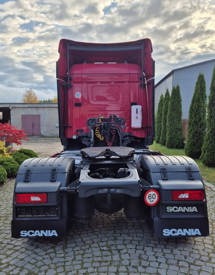 Scania R410 - Tractor unit: picture 5 Scania R410 - Tractor unit: picture 5