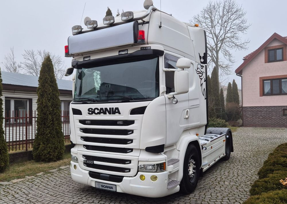 Scania R450 - Tractor unit: picture 1 Scania R450 - Tractor unit: picture 1