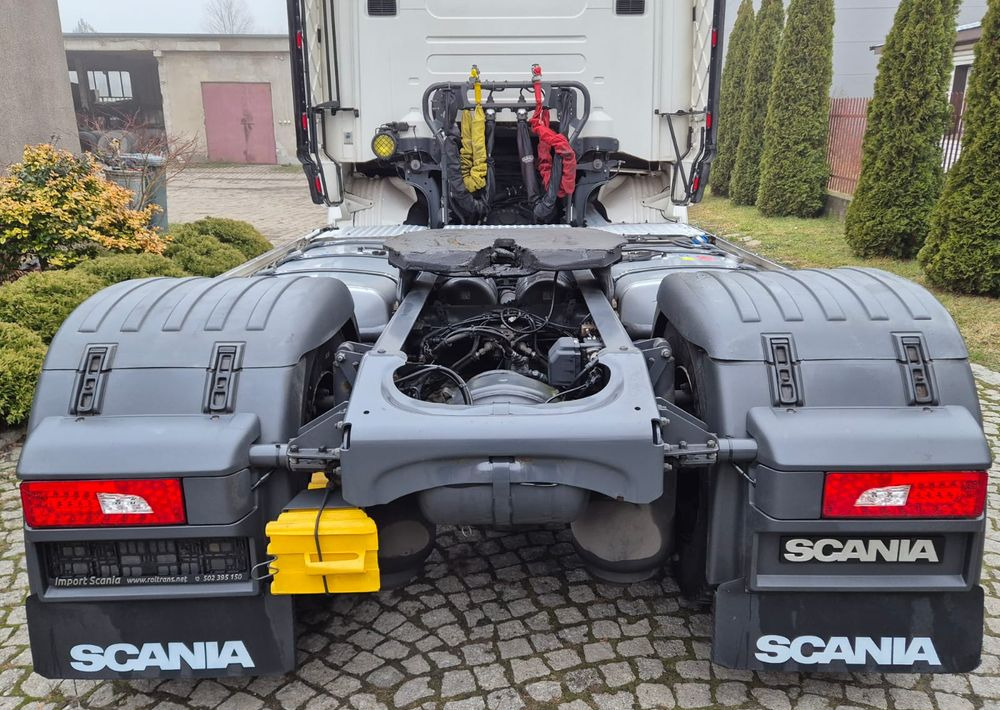 Scania R450 - Tractor unit: picture 4 Scania R450 - Tractor unit: picture 4