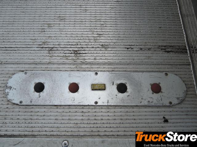 Mercedes-Benz Atego 818 L - Closed box van: picture 2 Mercedes-Benz Atego 818 L - Closed box van: picture 2