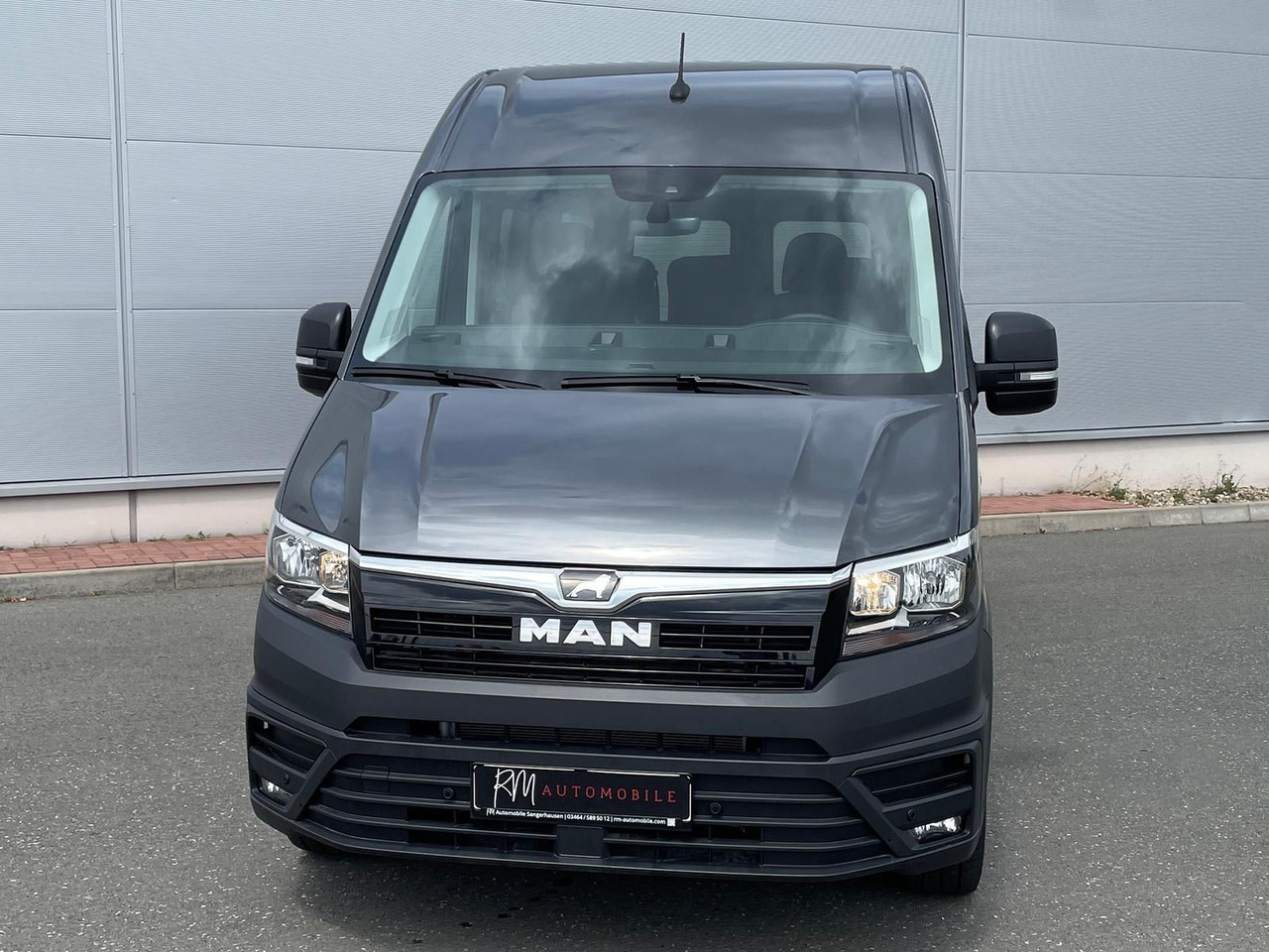 MAN TGE 3.180 Kombi L3H2 4x4 TEMPOMAT KAMERA 8-SITZE - Minibus, People carrier: picture 4 MAN TGE 3.180 Kombi L3H2 4x4 TEMPOMAT KAMERA 8-SITZE - Minibus, People carrier: picture 4