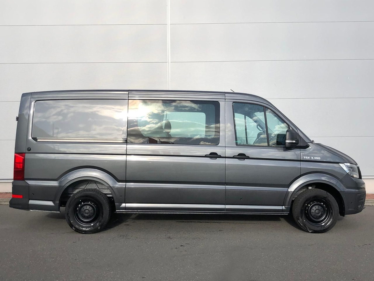 MAN TGE 3.180 L3H2 MIXTO AUTOM ACC LED AHK DAB - Panel van, Crew cab van: picture 5 MAN TGE 3.180 L3H2 MIXTO AUTOM ACC LED AHK DAB - Panel van, Crew cab van: picture 5