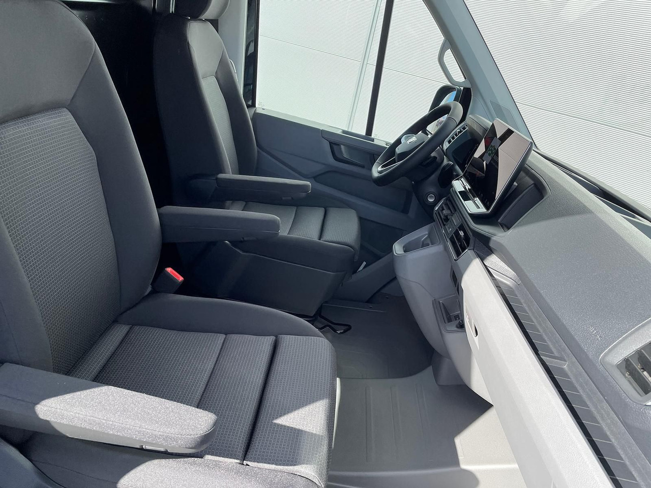 Panel van MAN TGE 3.180 L3H3 Kasten STANDHZ ACC NAVI KAMERA: picture 26