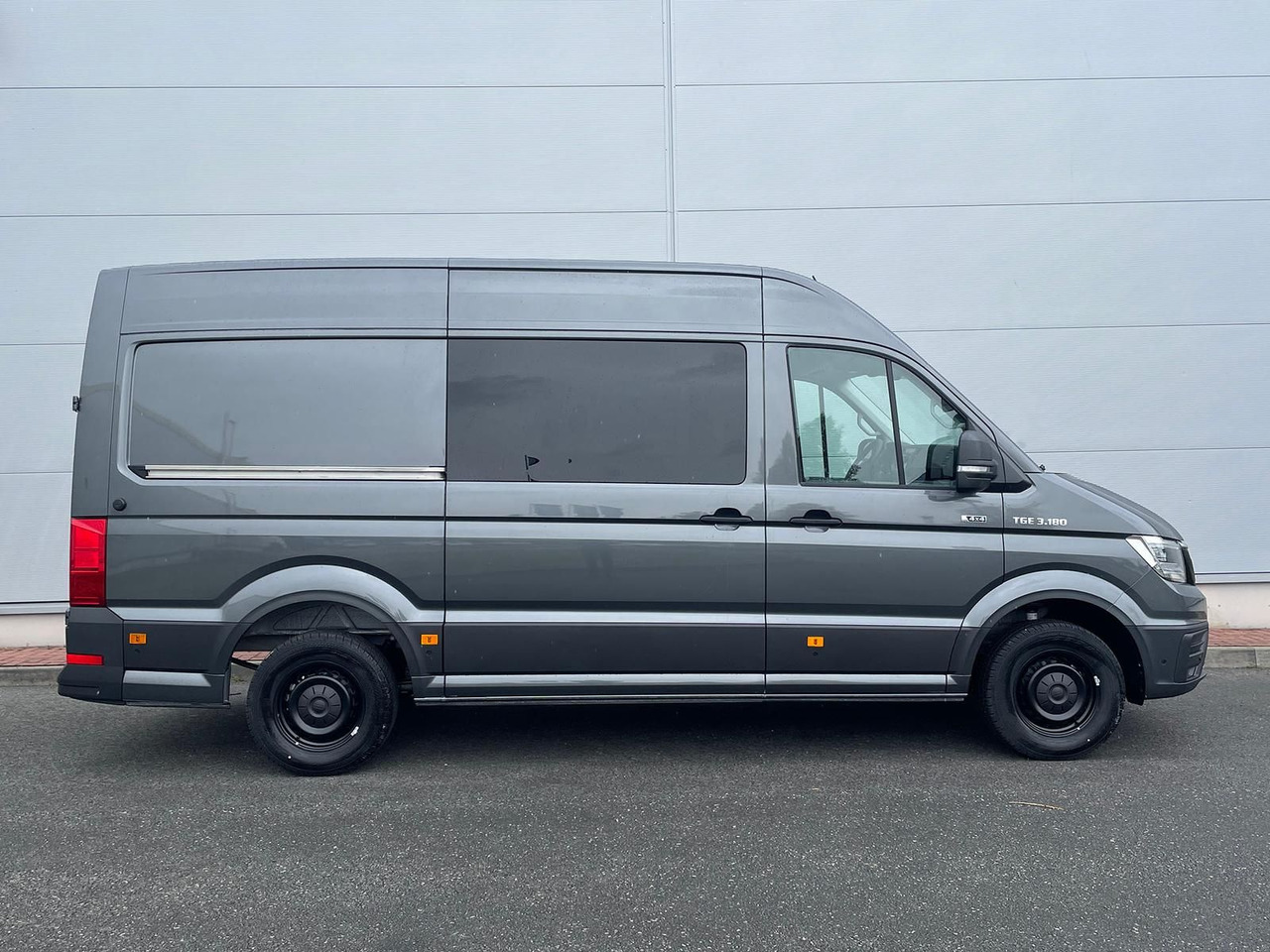 MAN TGE 3.180 L3H3 MIXTO 4x4 AHK ACC LED NAV SITZHZ - Panel van, Crew cab van: picture 5 MAN TGE 3.180 L3H3 MIXTO 4x4 AHK ACC LED NAV SITZHZ - Panel van, Crew cab van: picture 5