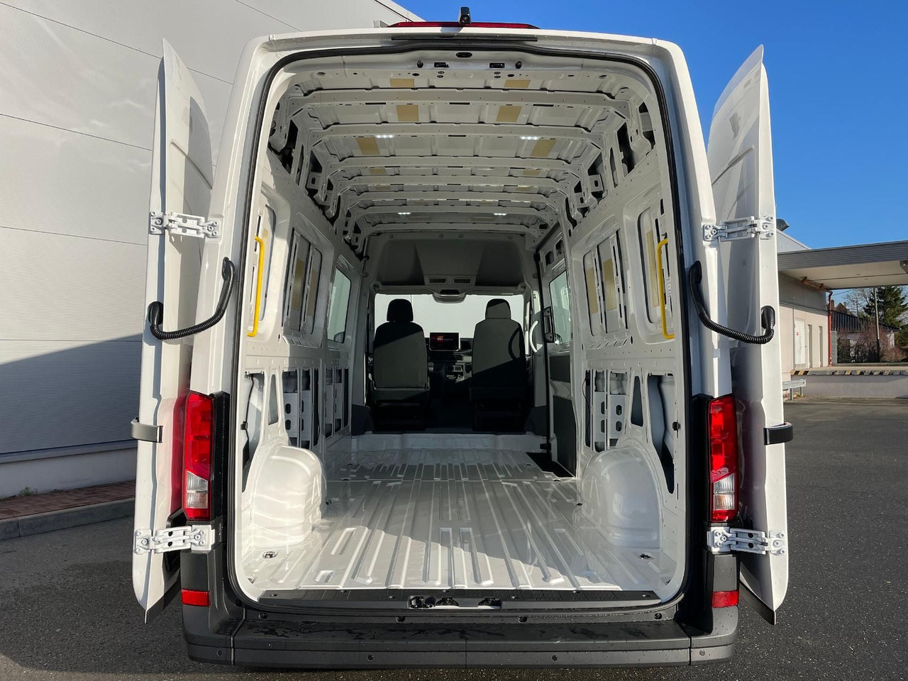 Panel van MAN TGE 3.180 L4H3 KASTEN ACC STANDHZ NAVI AHK: picture 33