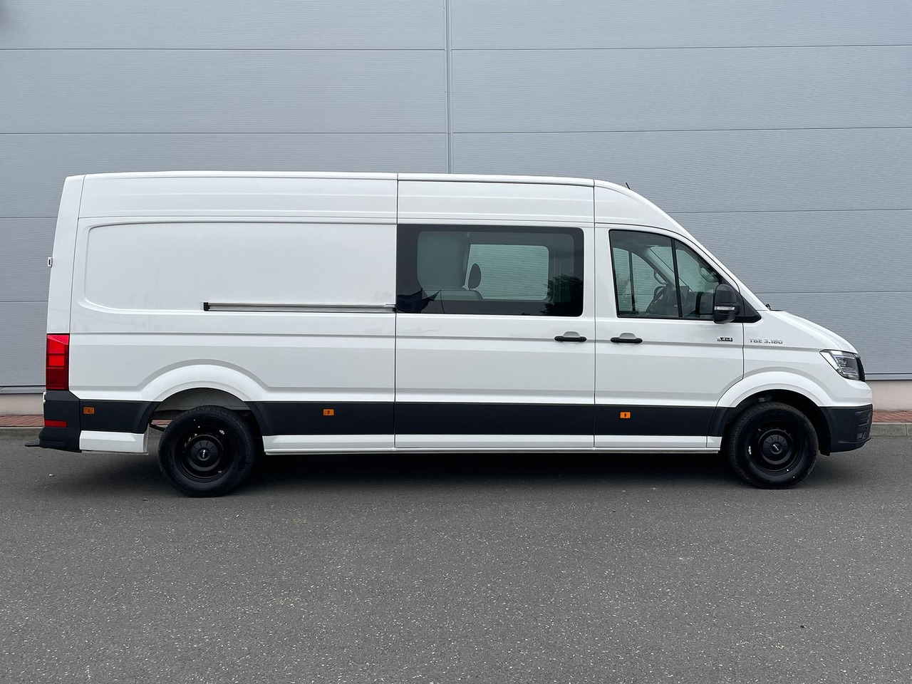 MAN TGE 3.180 L4H3 MIXTO 4x4 Autom LED KAMERA SITZHZ - Panel van, Crew cab van: picture 5 MAN TGE 3.180 L4H3 MIXTO 4x4 Autom LED KAMERA SITZHZ - Panel van, Crew cab van: picture 5