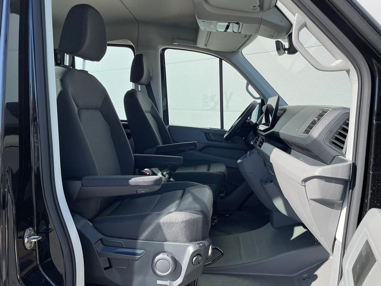 New Open body delivery van, Crew cab van MAN TGE 3.180 Pritsche DOKA LR 4x4 ACC LED DIFF-SPER: picture 23 New Open body delivery van, Crew cab van MAN TGE 3.180 Pritsche DOKA LR 4x4 ACC LED DIFF-SPER: picture 23