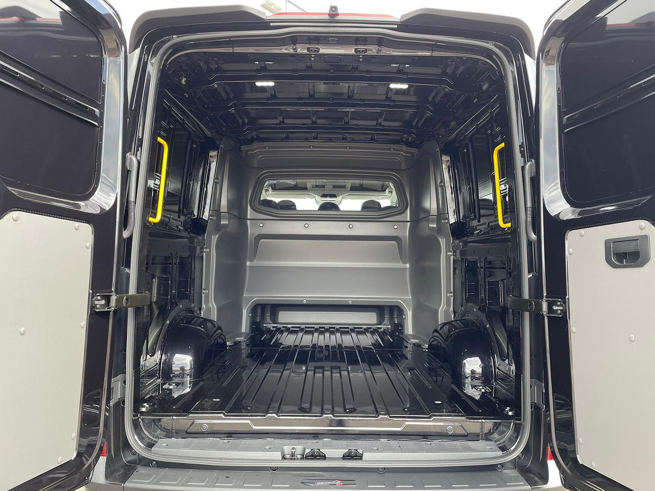Panel van, Crew cab van MAN TGE 3.200 L3H2 MIXTO 4x4 Individual S ACC STANDH: picture 34 Panel van, Crew cab van MAN TGE 3.200 L3H2 MIXTO 4x4 Individual S ACC STANDH: picture 34