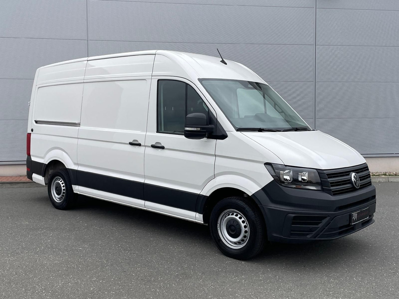 Volkswagen Crafter Kasten 35 L3H3 KAMERA SITZHZ DAB - People carrier: picture 2 Volkswagen Crafter Kasten 35 L3H3 KAMERA SITZHZ DAB - People carrier: picture 2