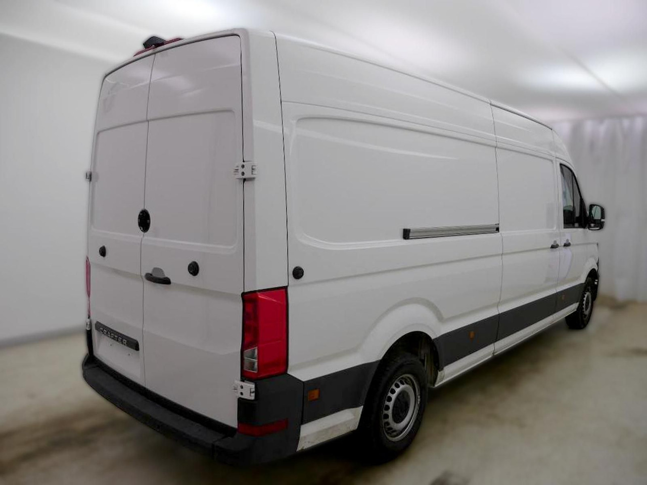 Volkswagen Crafter Kasten 35 L4H3 KAMERA KLIMA SITZHZ DAB - People carrier: picture 2 Volkswagen Crafter Kasten 35 L4H3 KAMERA KLIMA SITZHZ DAB - People carrier: picture 2