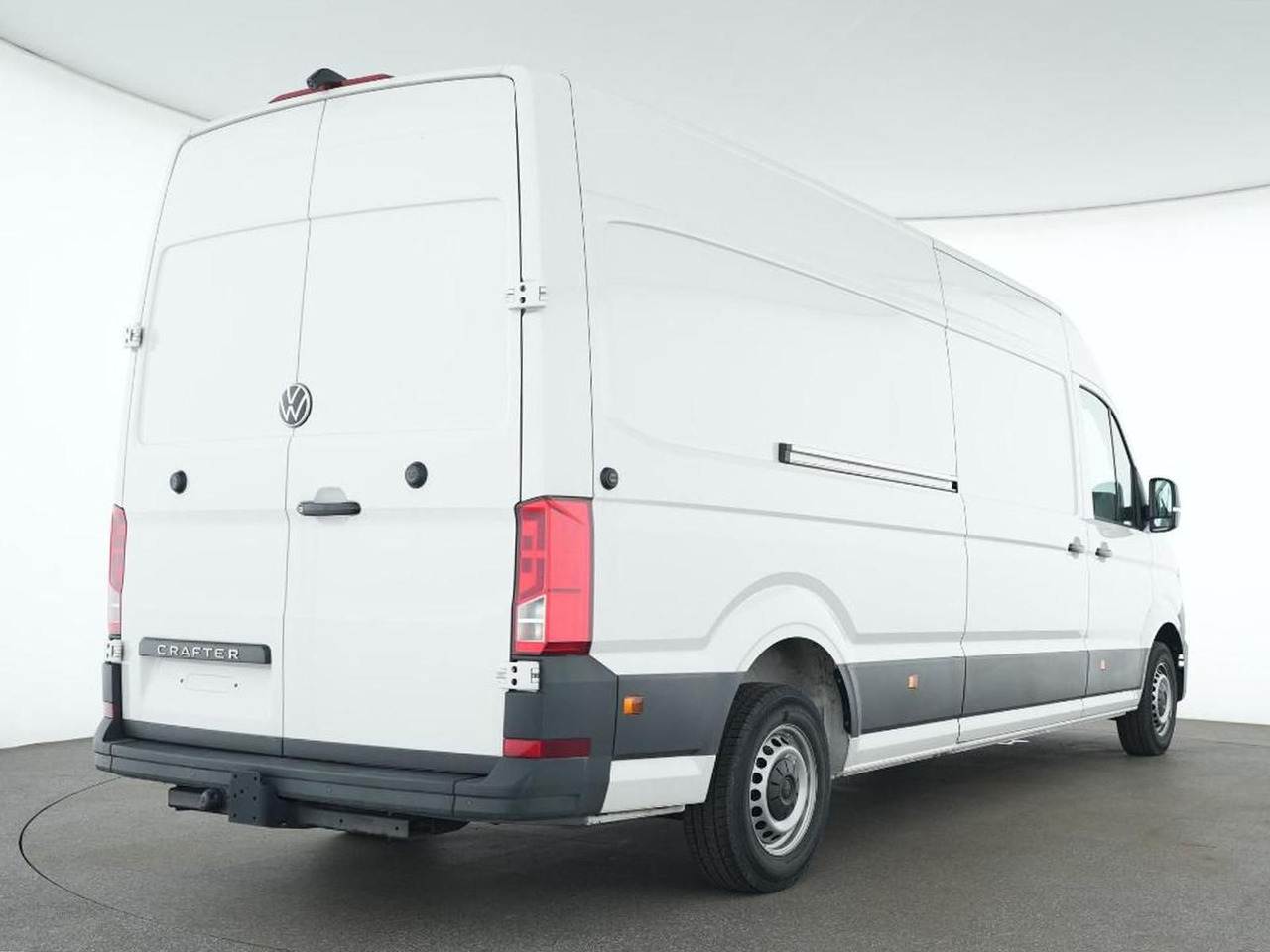 Volkswagen Crafter Kasten 35 L4H3 KAMERA PDC DAB KLIMA MFL - People carrier: picture 2 Volkswagen Crafter Kasten 35 L4H3 KAMERA PDC DAB KLIMA MFL - People carrier: picture 2