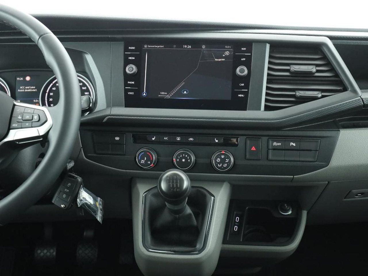 Volkswagen T6.1 Transporter Kombi KR LED STANDHZ ACC NAVI - Estate car: picture 5 Volkswagen T6.1 Transporter Kombi KR LED STANDHZ ACC NAVI - Estate car: picture 5