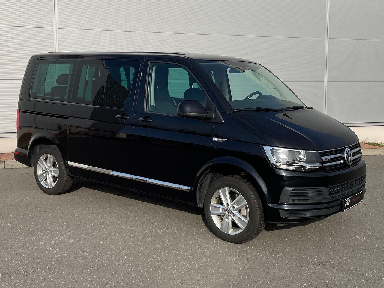 Volkswagen T6 Multivan Comfortline 4M AHK STANDHZ SITZH DAB - People carrier: picture 2 Volkswagen T6 Multivan Comfortline 4M AHK STANDHZ SITZH DAB - People carrier: picture 2