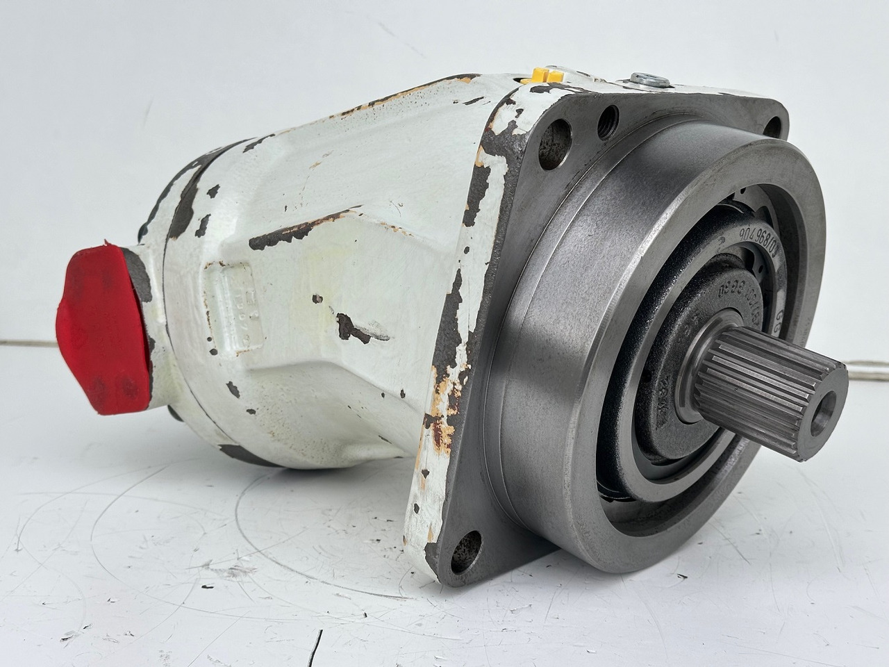 Hydromatik Rexroth Axialkolben-Konstantmotor Typ:A A2F M 250 /60W-VZB027. #32581383# - Hydraulic motor for Construction machinery: picture 1 Hydromatik Rexroth Axialkolben-Konstantmotor Typ:A A2F M 250 /60W-VZB027. #32581383# - Hydraulic motor for Construction machinery: picture 1