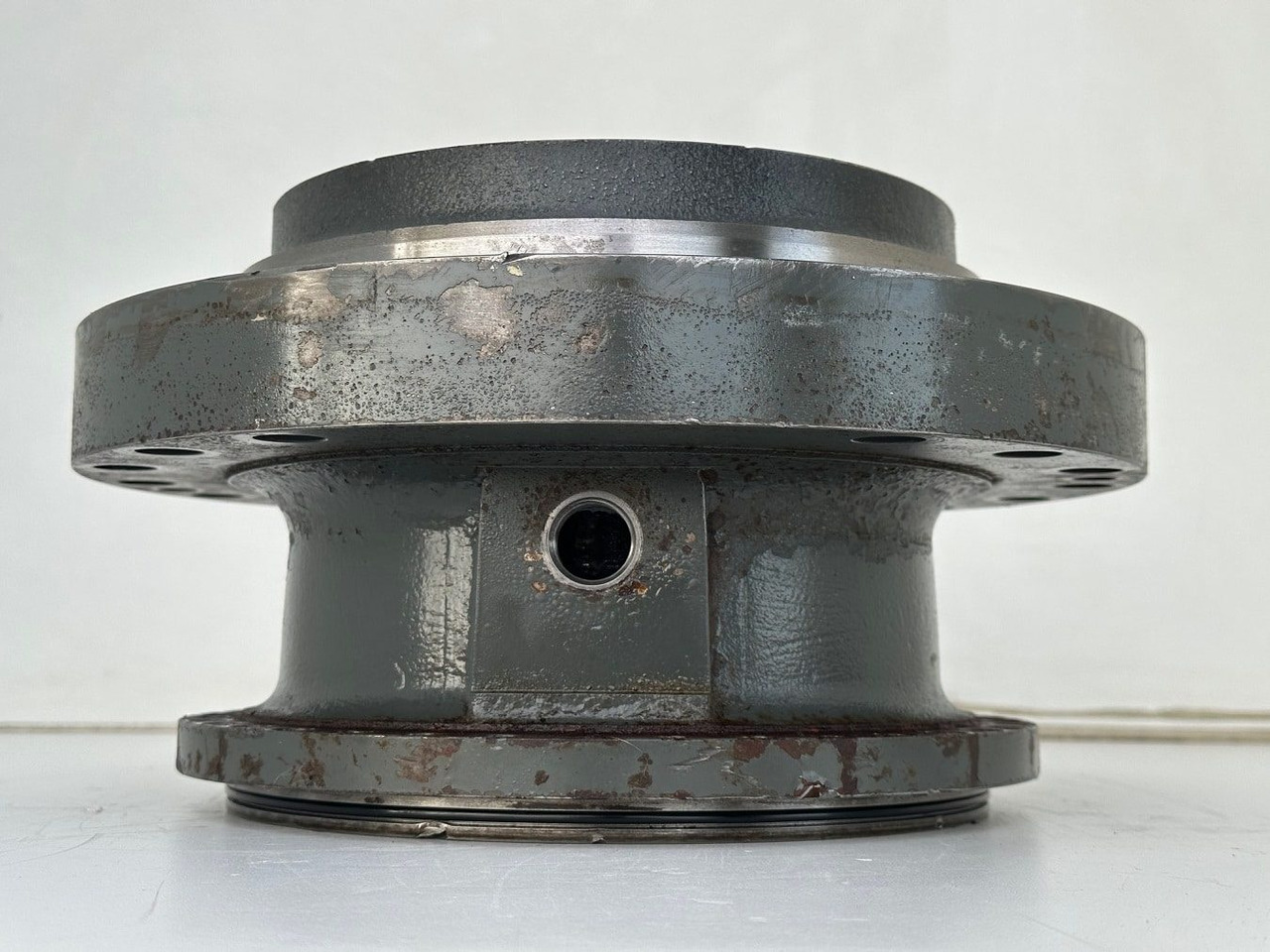 Swing motor for Crawler excavator Liebherr Abtriebswellengehäuse ID-Nr.90015650 and Kegelrollenlager ID-Nr.761008503 and Kegelrollenlager ID-Nr.10195527. #BR.GE:10899#1777#: picture 8
