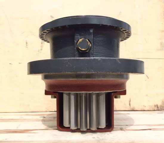 Liebherr Abtriebswellengehäuse and Abtriebswelle, ID-Nr.90208566 – ID-Nr.90202630. - Swing motor for Excavator: picture 1 Liebherr Abtriebswellengehäuse and Abtriebswelle, ID-Nr.90208566 – ID-Nr.90202630. - Swing motor for Excavator: picture 1