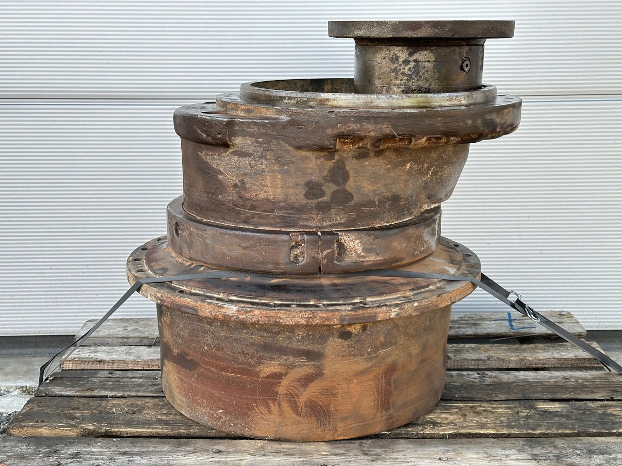 Liebherr Fahrantrieb FAT450E510. ID-Nr.970351501 - ID-Nr.90025195 - ID-Nr.90203584. LR634-992, LU755D-999, O634-992, PR734-4L-1481,PR734-4XL-1659. #10739.02# - Final drive for Bulldozer: picture 5 Liebherr Fahrantrieb FAT450E510. ID-Nr.970351501 - ID-Nr.90025195 - ID-Nr.90203584. LR634-992, LU755D-999, O634-992, PR734-4L-1481,PR734-4XL-1659. #10739.02# - Final drive for Bulldozer: picture 5