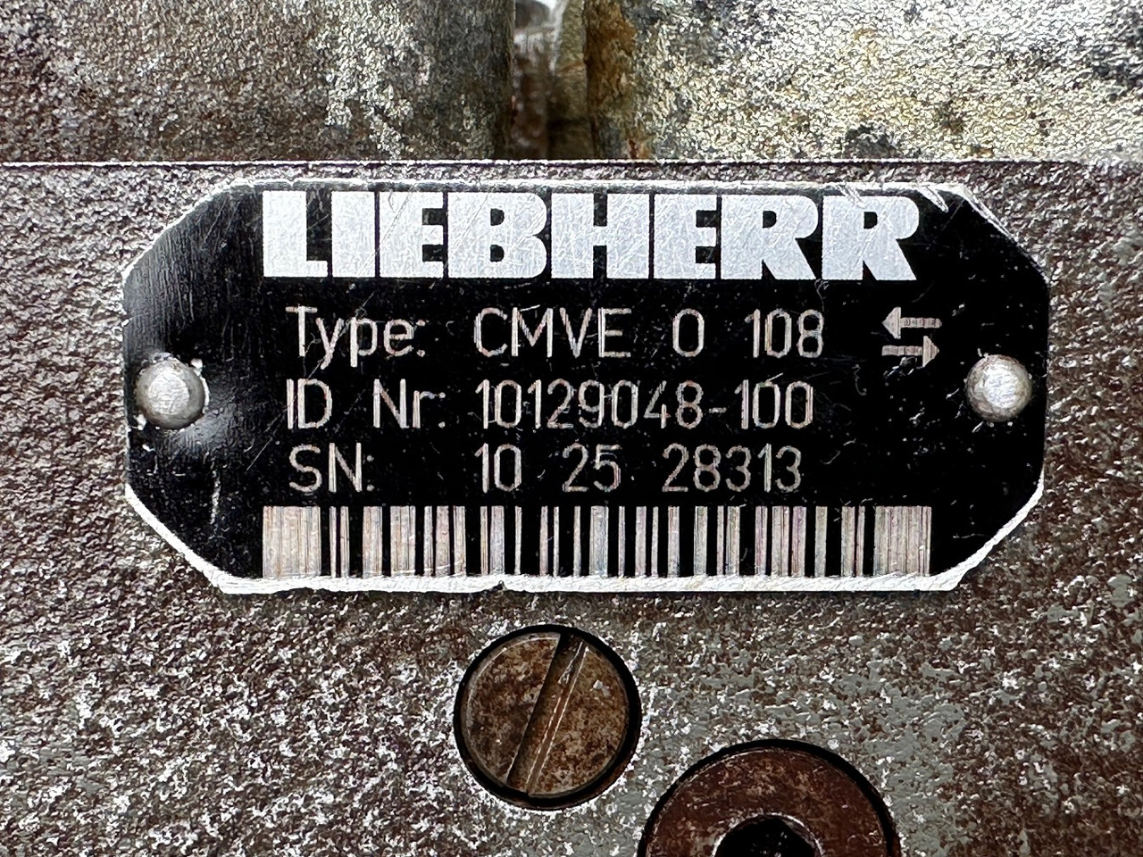 Hydraulic motor for Construction machinery Liebherr Hydraulikeinbaumotor CMVE O 108. ID-Nr.10118562 - ID-Nr.10132610 - ID-Nr.10129048. LOS1916, LOS916, LOS926, R906, R916, R918, R920, R922, R924, R926COMP, R926, R936. #28313#: picture 14 Hydraulic motor for Construction machinery Liebherr Hydraulikeinbaumotor CMVE O 108. ID-Nr.10118562 - ID-Nr.10132610 - ID-Nr.10129048. LOS1916, LOS916, LOS926, R906, R916, R918, R920, R922, R924, R926COMP, R926, R936. #28313#: picture 14