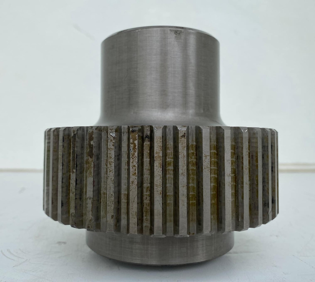 Liebherr Lamellenträger ID-Nr.90203997.  FAT400G546.  PR71605LGP-1823, PR716LGP-1423, PR716XL-1422. - Final drive for Bulldozer: picture 2 Liebherr Lamellenträger ID-Nr.90203997.  FAT400G546.  PR71605LGP-1823, PR716LGP-1423, PR716XL-1422. - Final drive for Bulldozer: picture 2