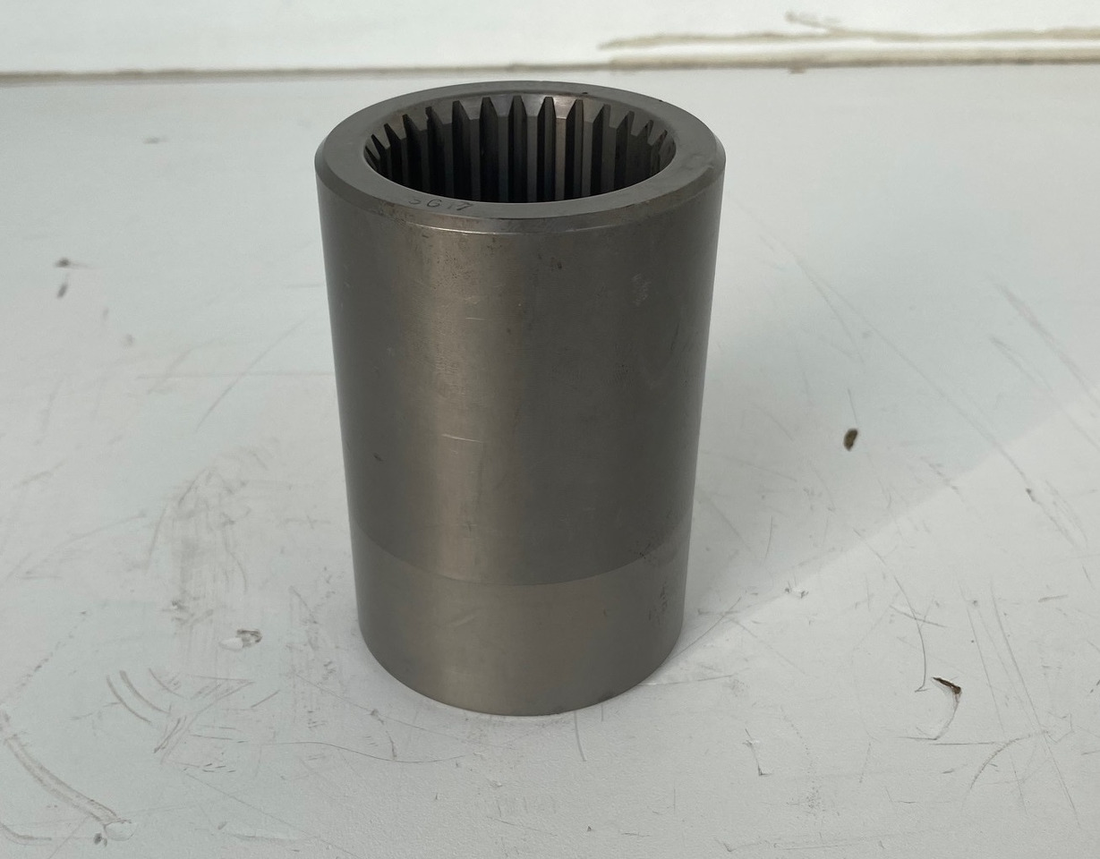 Liebherr Nabe.  ID-Nr.90200935.  FAT800L100, FAT800P100.  R984, R9150, R9200, R9200E. - Final drive for Crawler excavator: picture 1 Liebherr Nabe.  ID-Nr.90200935.  FAT800L100, FAT800P100.  R984, R9150, R9200, R9200E. - Final drive for Crawler excavator: picture 1