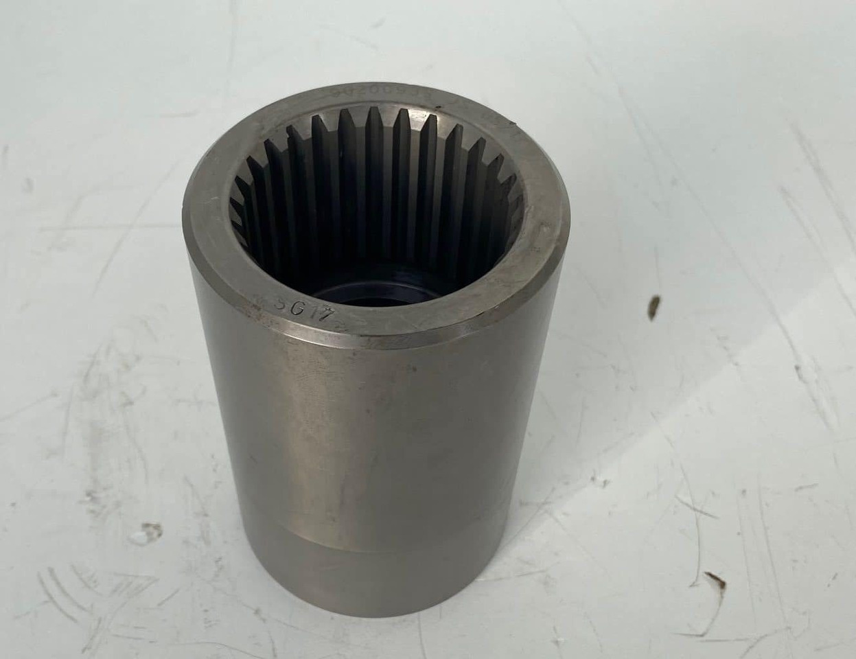 Liebherr Nabe.  ID-Nr.90200935.  FAT800L100, FAT800P100.  R984, R9150, R9200, R9200E. - Final drive for Crawler excavator: picture 2 Liebherr Nabe.  ID-Nr.90200935.  FAT800L100, FAT800P100.  R984, R9150, R9200, R9200E. - Final drive for Crawler excavator: picture 2