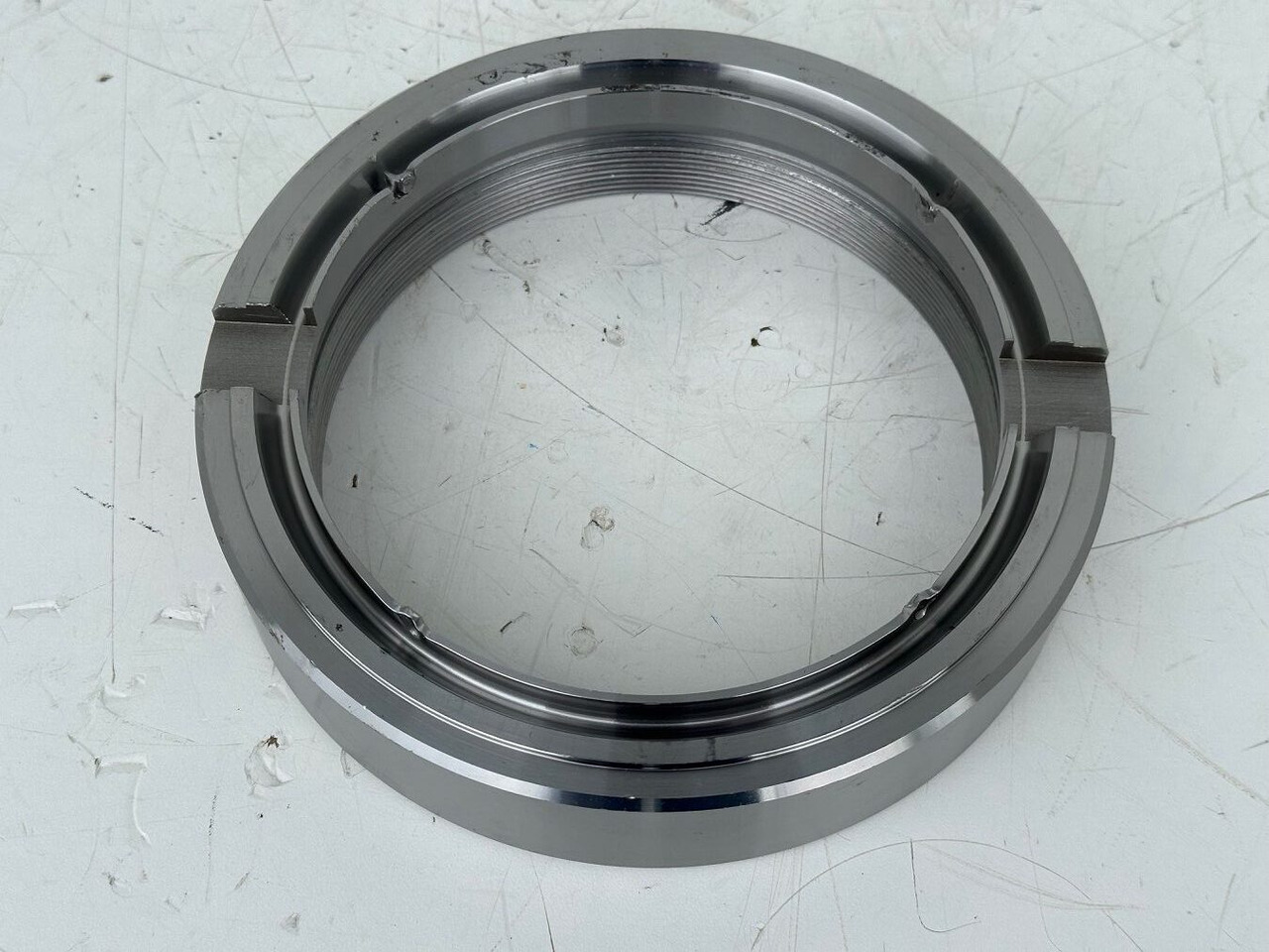 Liebherr Original Nutmutter ID-Nr.9443117 - ID-Nr.944311703. LH110,A974,LOS974,P974,P976,R974,R976,R980,P994,P995,R944,R995. #944311703.31.07# - Swing motor for Construction machinery: picture 1 Liebherr Original Nutmutter ID-Nr.9443117 - ID-Nr.944311703. LH110,A974,LOS974,P974,P976,R974,R976,R980,P994,P995,R944,R995. #944311703.31.07# - Swing motor for Construction machinery: picture 1
