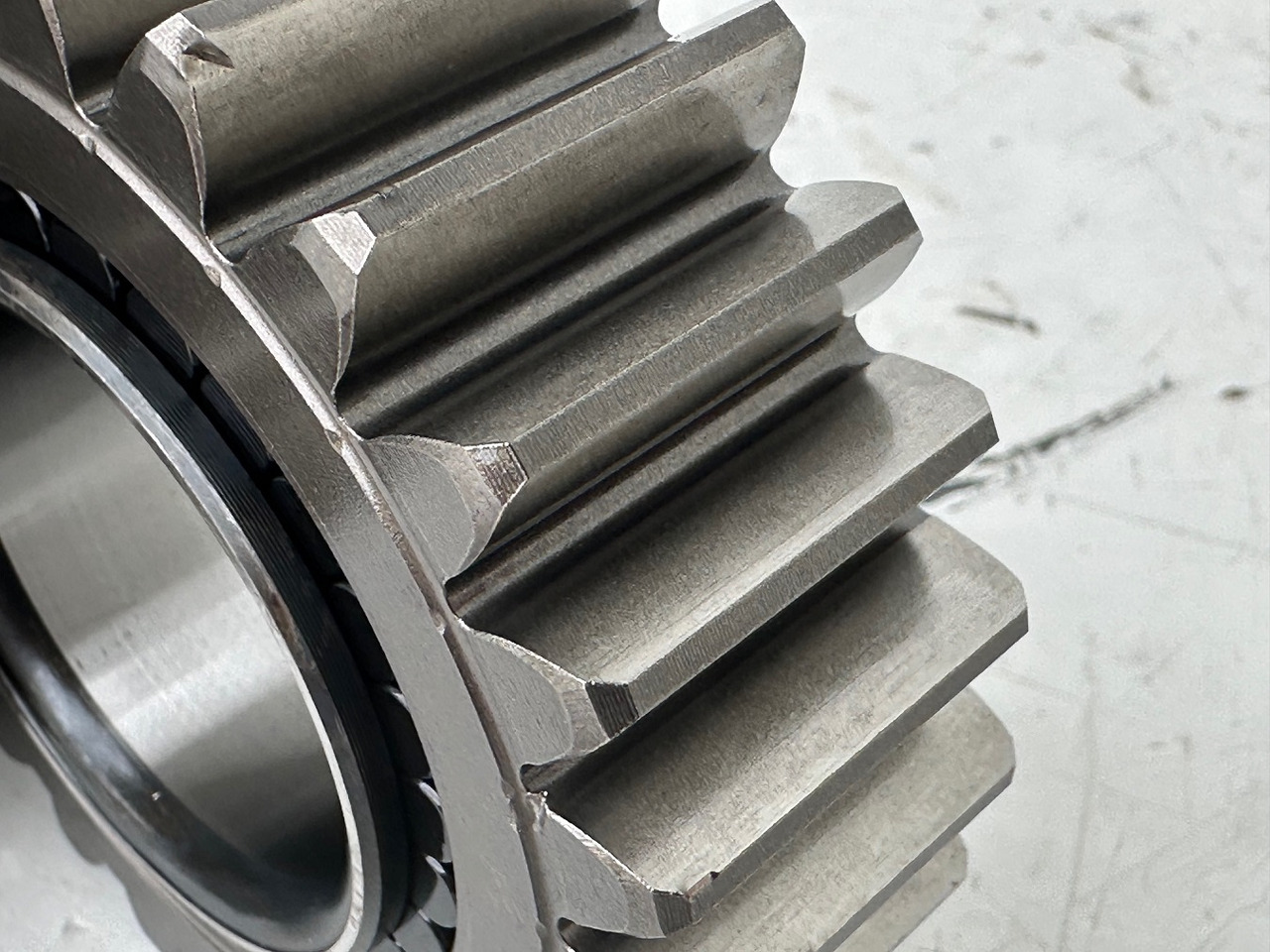 Liebherr Original Planetenrad ID-Nr.90024983.  FAT325P113, FAT325P114, FAT325P115, FAT325P119. A924,LH22C,LH26EC,LH30C,LOS103,R914COMP,R914RAIL,LOS914,LOS920,R918,R920,R922. #90024984.01# - Final drive for Excavator: picture 4 Liebherr Original Planetenrad ID-Nr.90024983.  FAT325P113, FAT325P114, FAT325P115, FAT325P119. A924,LH22C,LH26EC,LH30C,LOS103,R914COMP,R914RAIL,LOS914,LOS920,R918,R920,R922. #90024984.01# - Final drive for Excavator: picture 4