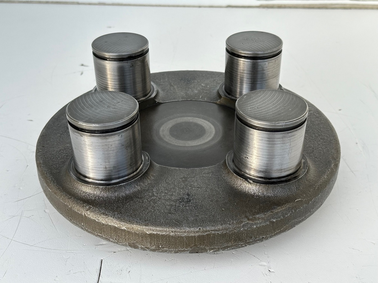 Liebherr Planetenträger ID-Nr.90006540.  SAT300/271, SAT300/282, SAT300/288, SAT300/295.  LH40, LH50, R936,R950 T, R960 T.  #90006540.04.01# - Swing motor for Excavator: picture 2 Liebherr Planetenträger ID-Nr.90006540.  SAT300/271, SAT300/282, SAT300/288, SAT300/295.  LH40, LH50, R936,R950 T, R960 T.  #90006540.04.01# - Swing motor for Excavator: picture 2