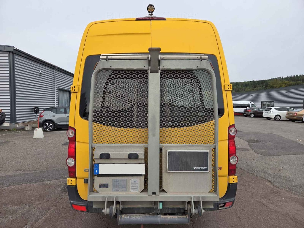 VOLKSWAGEN CRAFTER 50 LR // 8 pcs - Minibus, People carrier: picture 5 VOLKSWAGEN CRAFTER 50 LR // 8 pcs - Minibus, People carrier: picture 5