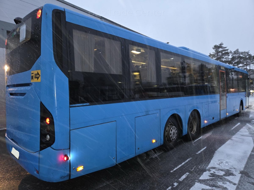 VOLVO 8909 B9 RLE / 8900 - Suburban bus: picture 2 VOLVO 8909 B9 RLE / 8900 - Suburban bus: picture 2