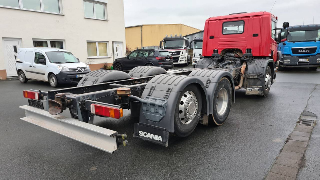 Cab chassis truck Scania P 400 6x2  RECHTSLENKER(Nr. 5018): picture 6