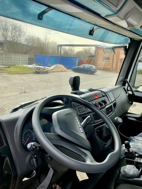 IVECO Eurocargo + hooklift KING HZ-10R - Municipal/ Special vehicle: picture 4 IVECO Eurocargo + hooklift KING HZ-10R - Municipal/ Special vehicle: picture 4