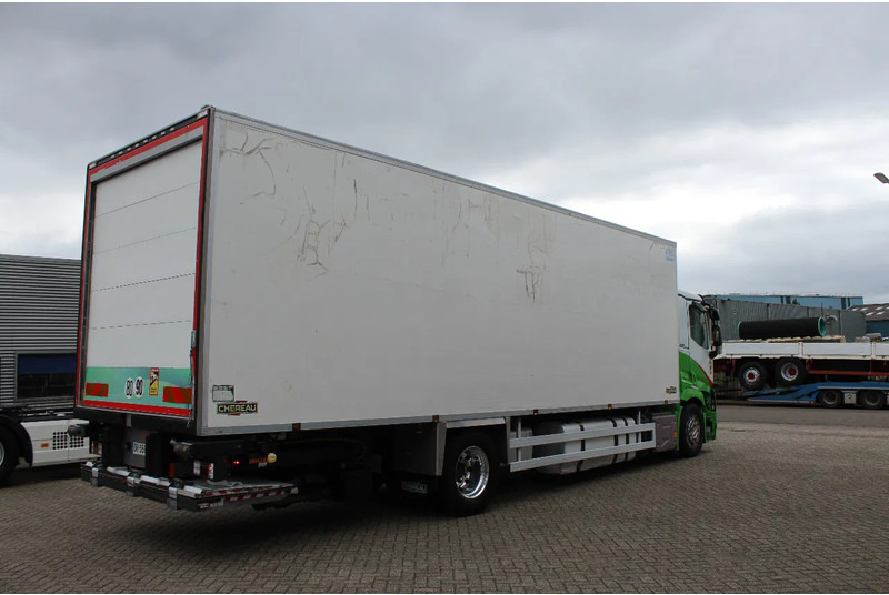 Renault T430 * RETARDER * 4X2 * THERMO KING T-1200R * - Refrigerated truck: picture 3 Renault T430 * RETARDER * 4X2 * THERMO KING T-1200R * - Refrigerated truck: picture 3