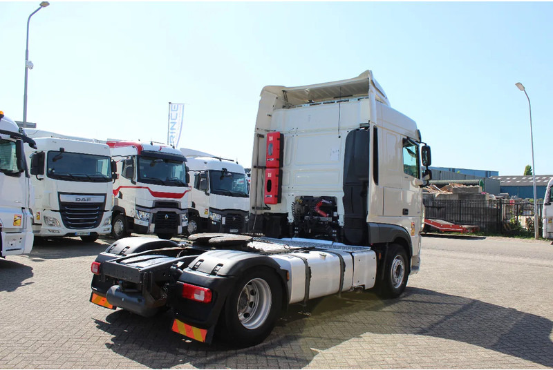DAF XF 106.480 * RETARDER * 2 TANK * 2 BED * - Tractor unit: picture 4 DAF XF 106.480 * RETARDER * 2 TANK * 2 BED * - Tractor unit: picture 4