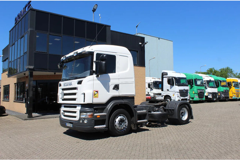 Scania R420 * RETARDER * MANUAL * 4X2 * - Tractor unit: picture 1 Scania R420 * RETARDER * MANUAL * 4X2 * - Tractor unit: picture 1