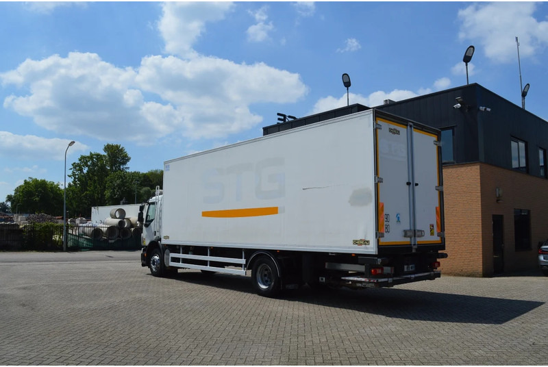 Volvo FE 260 * EURO5 * CARRIER SUPRA SILENT 950 MT * 4X2 * - Refrigerated truck: picture 2 Volvo FE 260 * EURO5 * CARRIER SUPRA SILENT 950 MT * 4X2 * - Refrigerated truck: picture 2