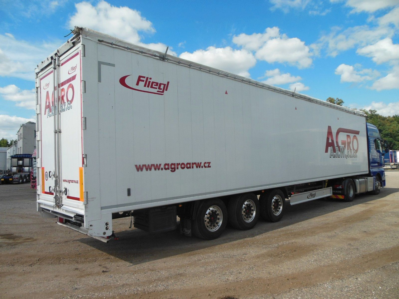 Fliegl SDS 390, 95m3, SAF, 2 STÜCK AM LAGER - Walking floor semi-trailer: picture 4 Fliegl SDS 390, 95m3, SAF, 2 STÜCK AM LAGER - Walking floor semi-trailer: picture 4