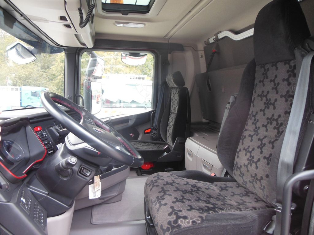 Leasing of Scania R 580,8X4,KIPPER,BORDMATIC,PALFINGER PK 19.001  Scania R 580,8X4,KIPPER,BORDMATIC,PALFINGER PK 19.001: picture 20 Leasing of Scania R 580,8X4,KIPPER,BORDMATIC,PALFINGER PK 19.001  Scania R 580,8X4,KIPPER,BORDMATIC,PALFINGER PK 19.001: picture 20