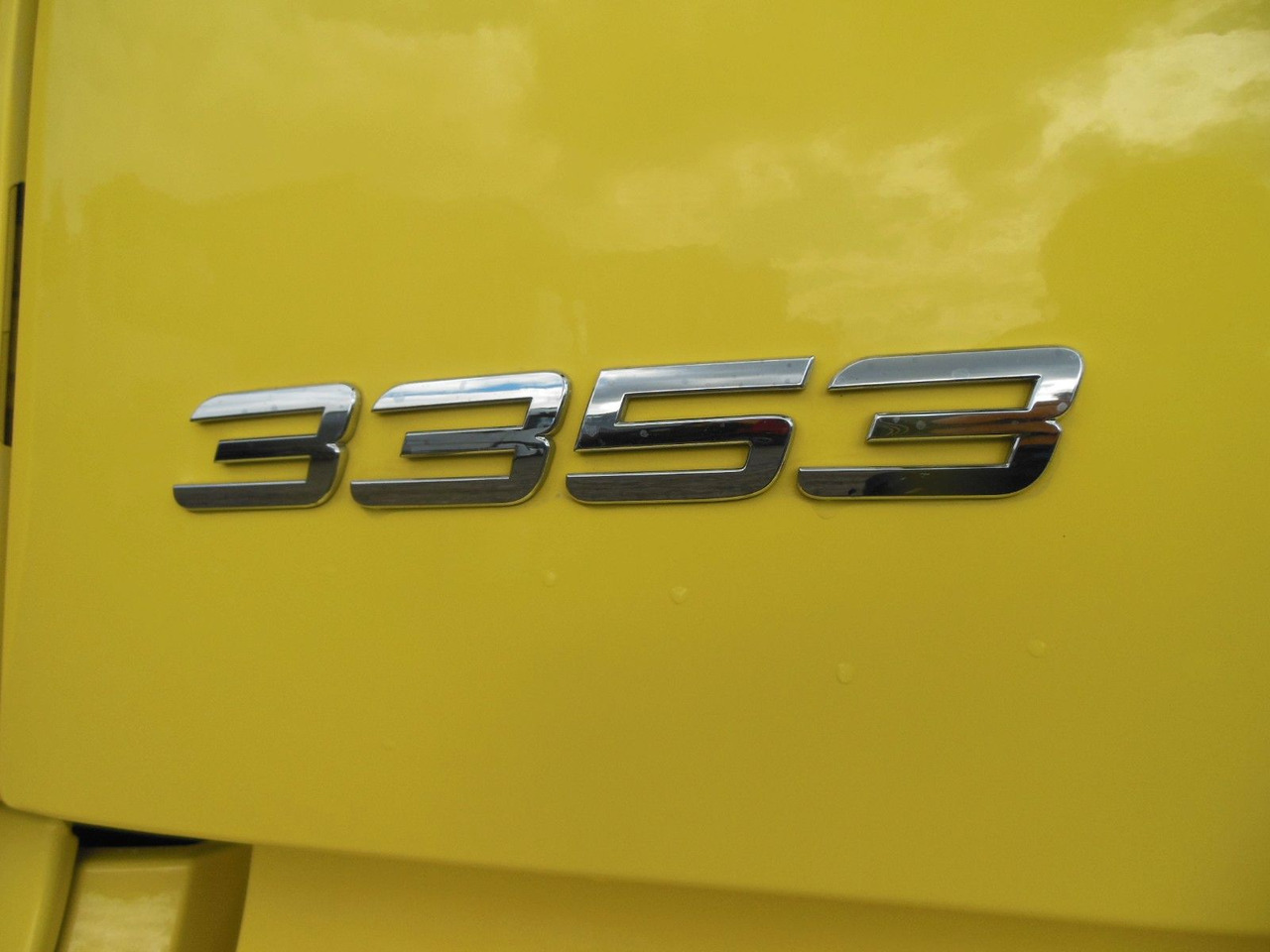 Mercedes-Benz ACTROS 3353, 6X4, 120.000 KG, TRK, 4 STÜCKS, - Tractor unit: picture 5 Mercedes-Benz ACTROS 3353, 6X4, 120.000 KG, TRK, 4 STÜCKS, - Tractor unit: picture 5