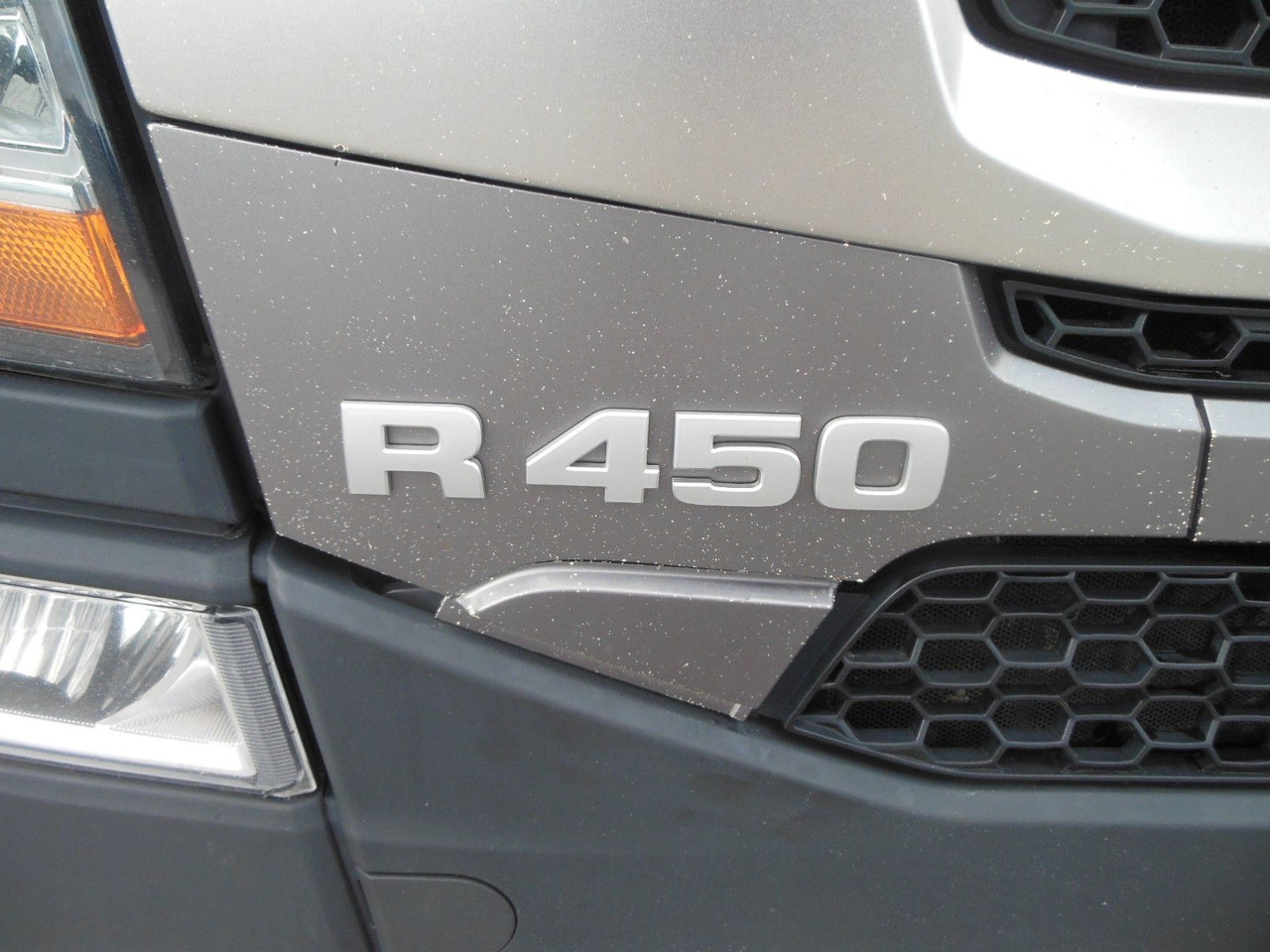 Scania R450, LOWDECK, RETARDER, STANDKLIMA - Tractor unit: picture 5 Scania R450, LOWDECK, RETARDER, STANDKLIMA - Tractor unit: picture 5