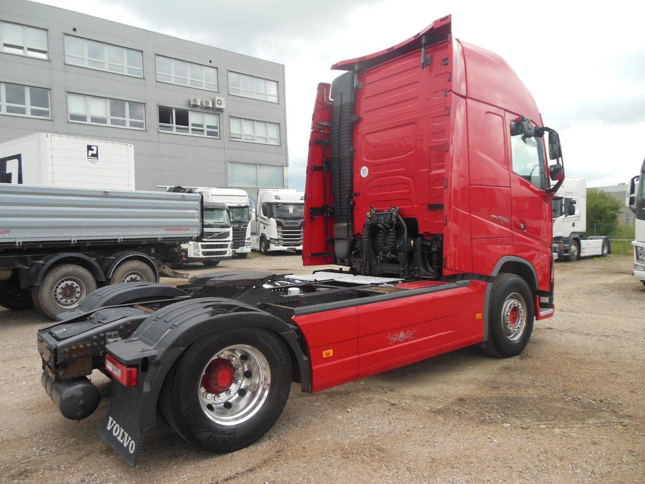 Volvo FH 13/500, GLOBE XL, STANDART, I PARK COOL - Tractor unit: picture 3 Volvo FH 13/500, GLOBE XL, STANDART, I PARK COOL - Tractor unit: picture 3