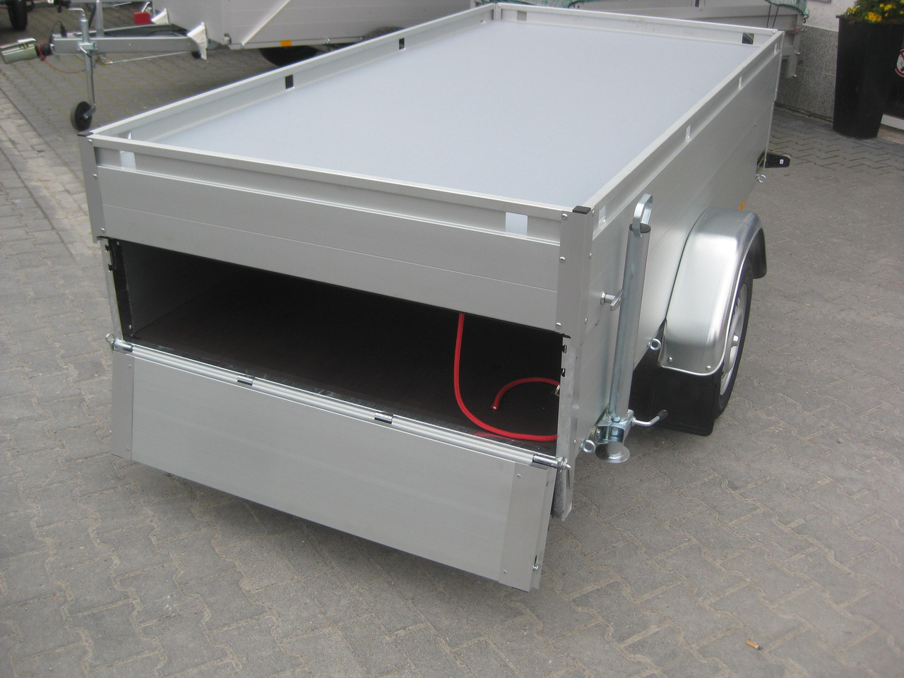 ALUBOXX Deckelanhänger GT 750 HT 251x126x48cm (S) 750kg - Car trailer: picture 5 ALUBOXX Deckelanhänger GT 750 HT 251x126x48cm (S) 750kg - Car trailer: picture 5