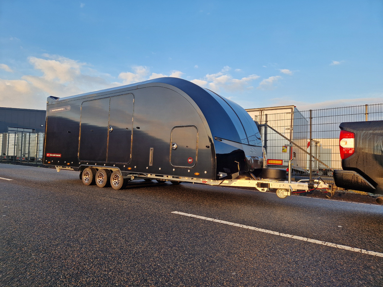 Autotransporter trailer BJT Race Transporter 7 397-6023-35-3-10-B 600x228x189cm black ASR Kamera Alufelgen Tridem 3500: picture 13 Autotransporter trailer BJT Race Transporter 7 397-6023-35-3-10-B 600x228x189cm black ASR Kamera Alufelgen Tridem 3500: picture 13