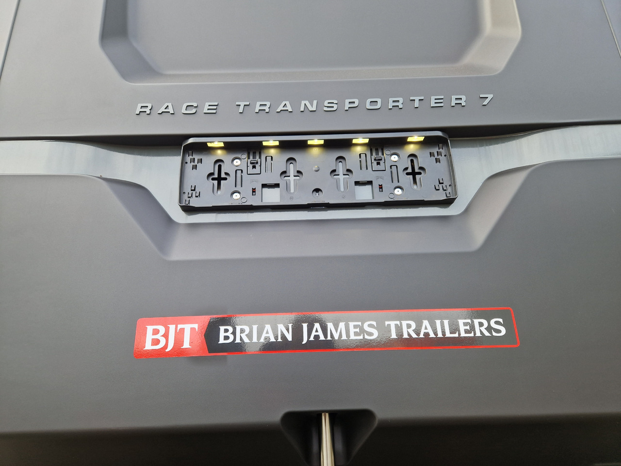 Autotransporter trailer BJT Race Transporter 7 397-6023-35-3-10-B 600x228x189cm black ASR Kamera Alufelgen Tridem 3500: picture 10 Autotransporter trailer BJT Race Transporter 7 397-6023-35-3-10-B 600x228x189cm black ASR Kamera Alufelgen Tridem 3500: picture 10