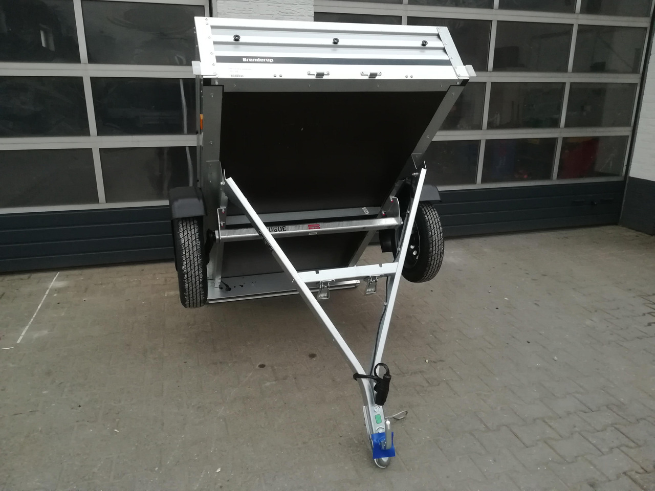 Brenderup 1205 S UB 750 Klappdeichsel Anhänger 204x116x35cm (XS) 750kg Modell 2024 - Car trailer: picture 4 Brenderup 1205 S UB 750 Klappdeichsel Anhänger 204x116x35cm (XS) 750kg Modell 2024 - Car trailer: picture 4